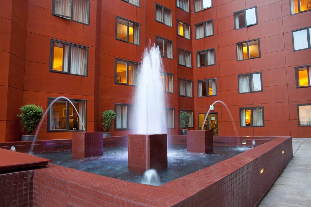 Silver Cloud Hotel - Seattle Stadium Екстериор снимка