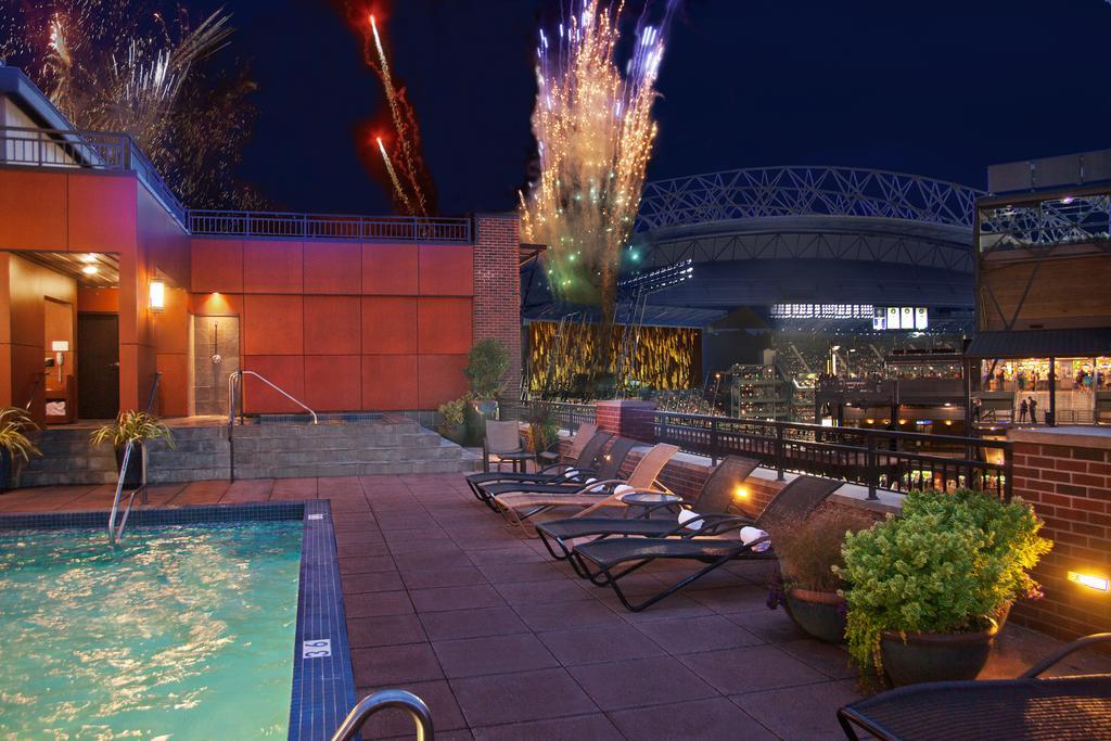 Silver Cloud Hotel - Seattle Stadium Екстериор снимка
