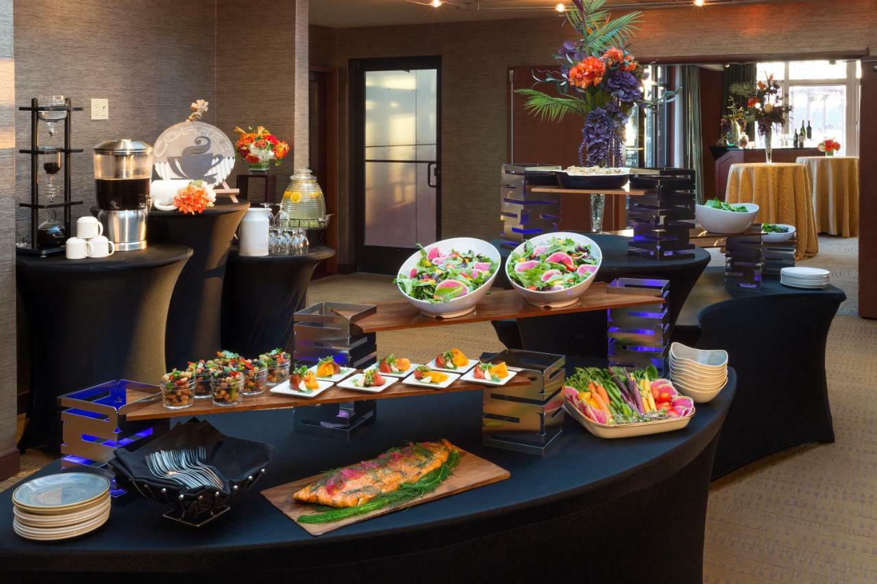 Silver Cloud Hotel - Seattle Stadium Екстериор снимка