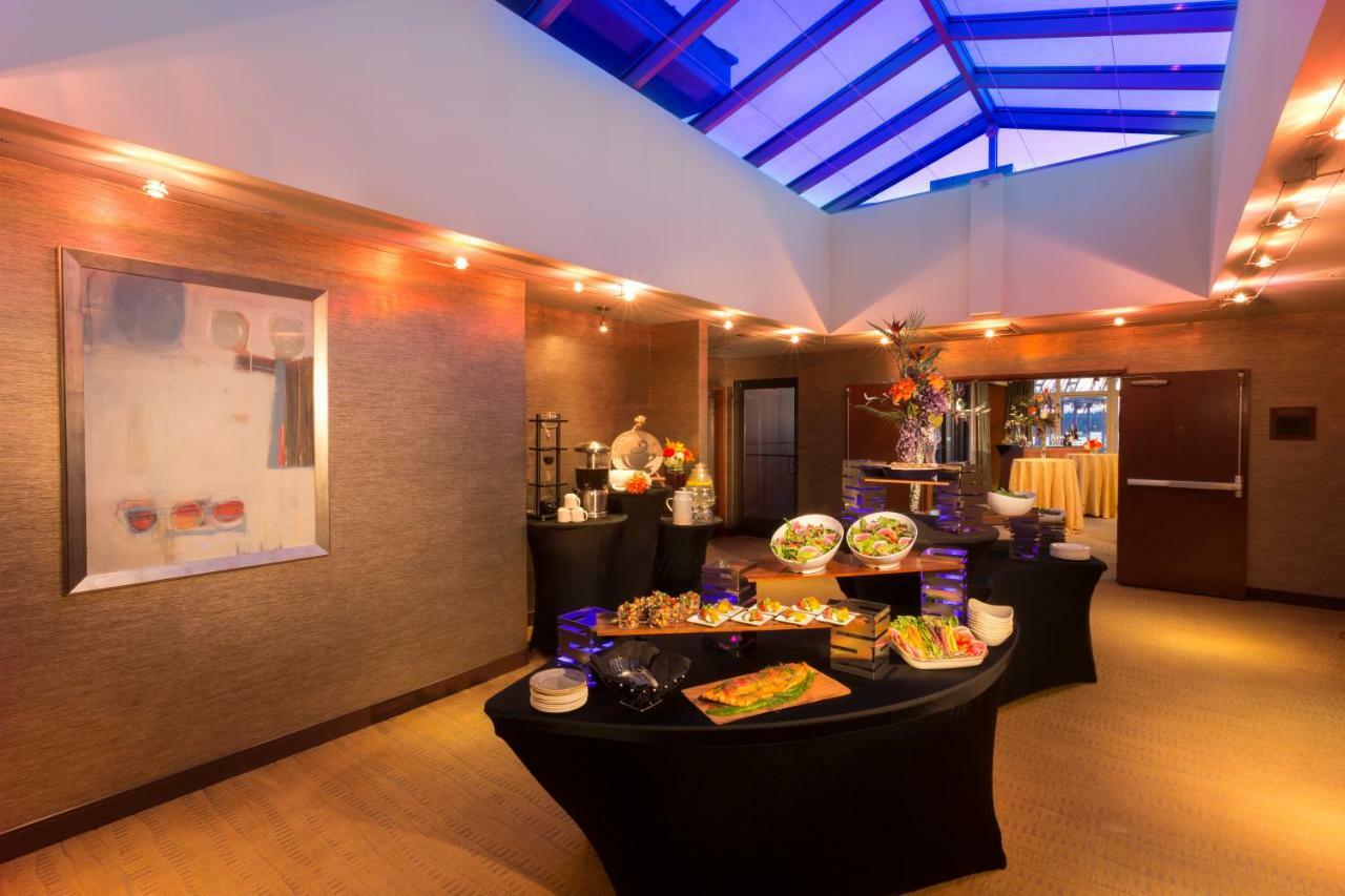 Silver Cloud Hotel - Seattle Stadium Екстериор снимка